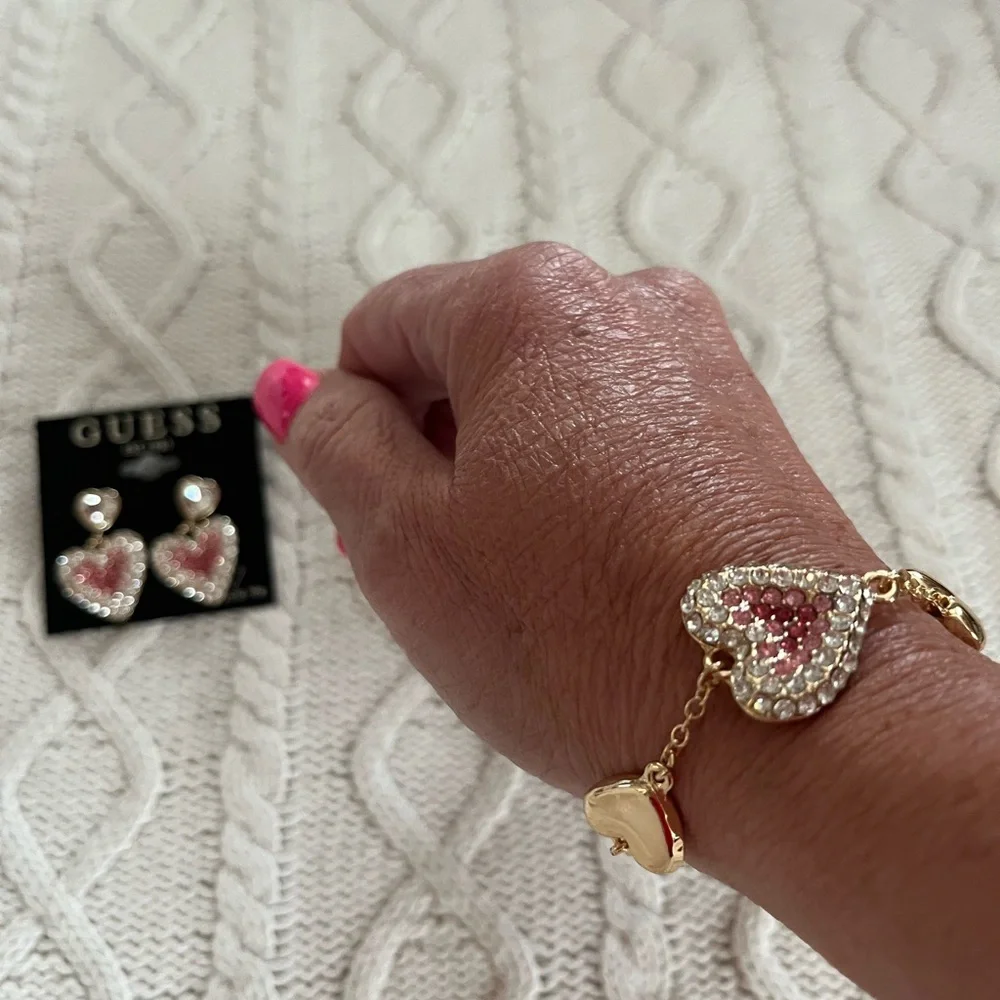 GUESS SET of Gold and Pink Heart Earrings with Matching Bracelet great gift! - Picture 10 of 15